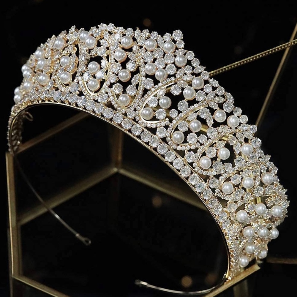 Heavily beaded Gold Princess Bridal Wedding Tiara/ Crown